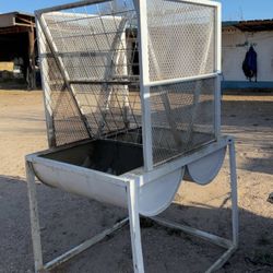 Double Hay Feeder