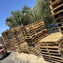 4 Way Pallets
