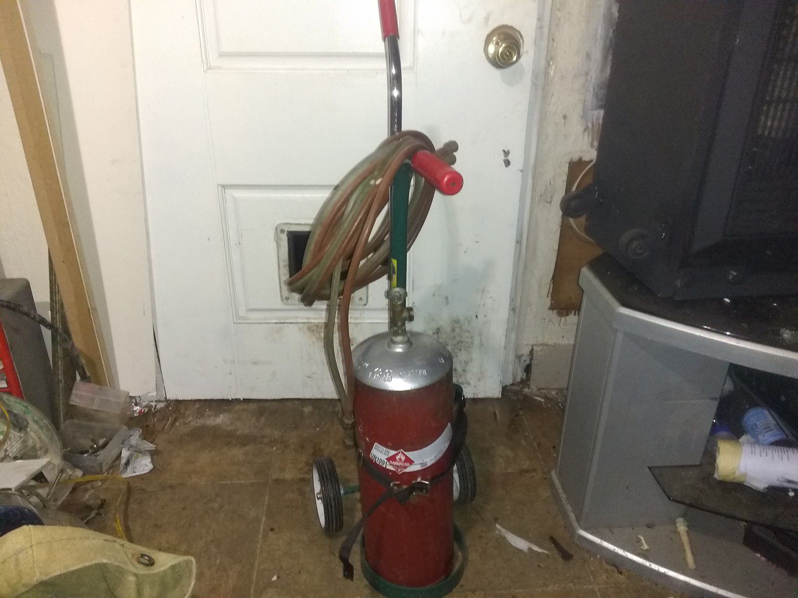 40 CF bottle of acetylene full Anthony welding cart no oxygen acetylene and lines Olney no torch no oxygen