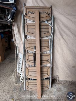 TR1152-041 6-Step Seastair 