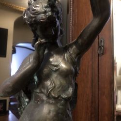 The Statue is I  The Image is A Shelter Figure