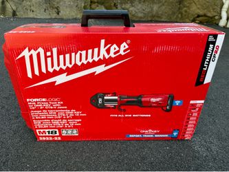 Milwaukee Pro Press M18 FORCE LOGIC Press Tool Kit with 1/2”-2” CTS-V Jaws 2922-22