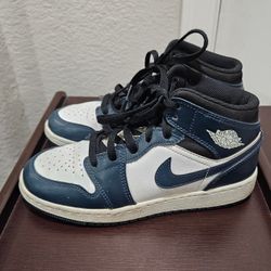 Nike Air Jordan 1 GS Mid Armory Navy Blue White Black Size 4 Youth