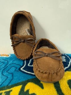 Toddler moccasins