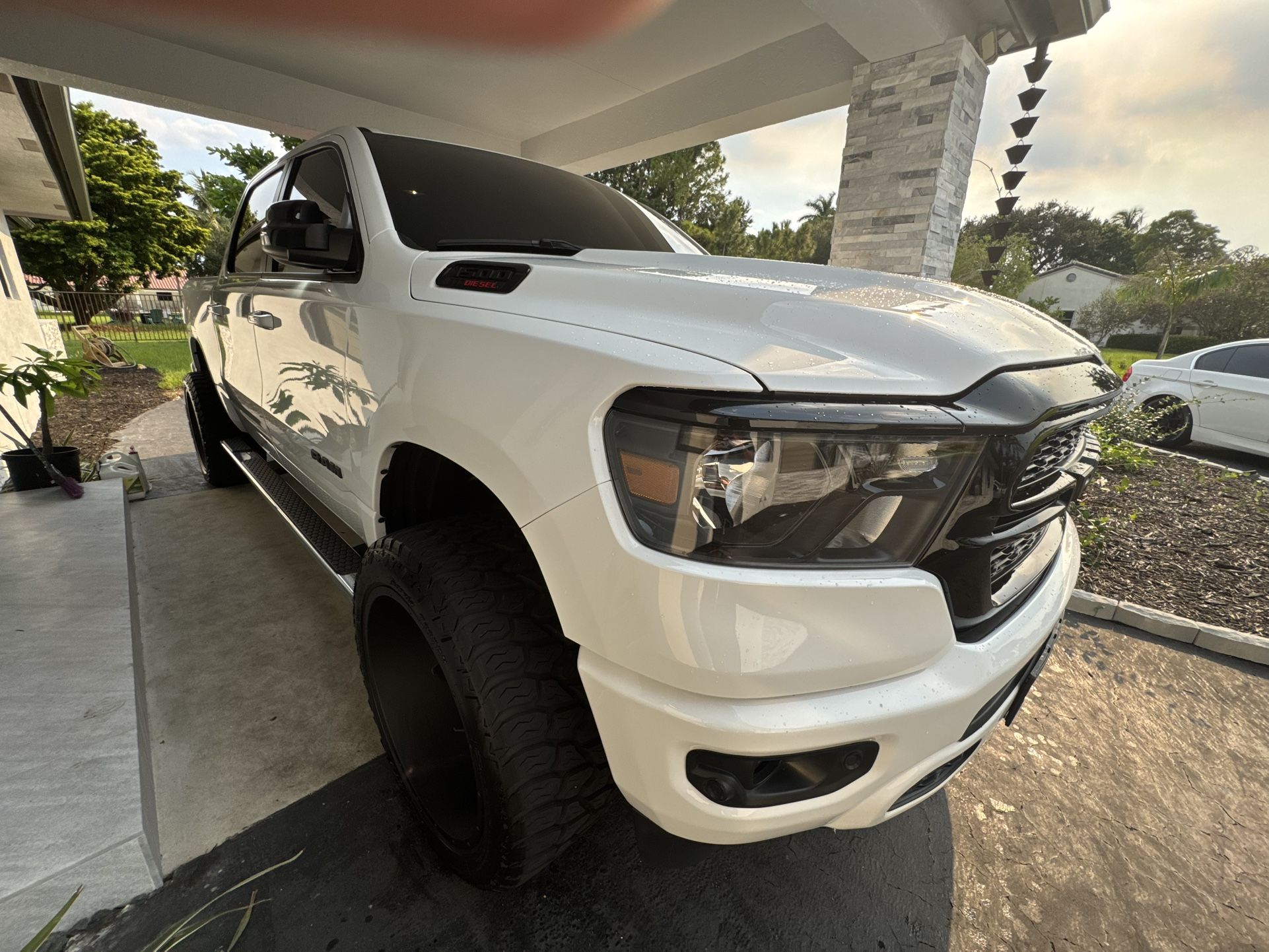 2022 Ram 1500 Big Horn Quad Cab 4X2 64 BOX