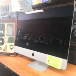 Apple iMac 21.5" 2017

Intel Core i5-7360U
2.30GHz Dual Core
8GB RAM 256GB SSD
Webcam WiFi
Bluetooth
21.5" 1920 x 1080 IPS Display 