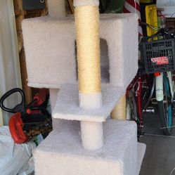 cat tree $35