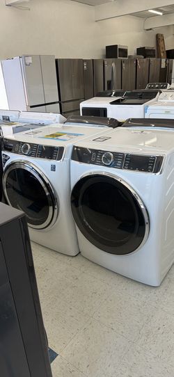💥Great Saves💥 GE Profile Washer & Dryer Set Profile 5.3 cu. Ft. Smart Front Load Washer White w/OdorBlock UltraFresh Vent System, Microban Technolog