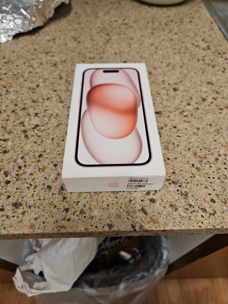 Iphone 15 128gb PINK