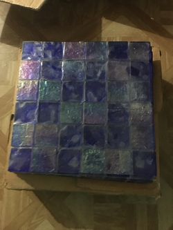 22 sheets of glass tile