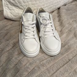 Women’s New Bruno Magli White Leather Sneakers Size 9.5