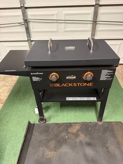 Black stone 28 inch Adventure Ready Griddle
