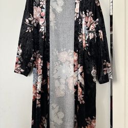 Velvet Floral Kimono Robe