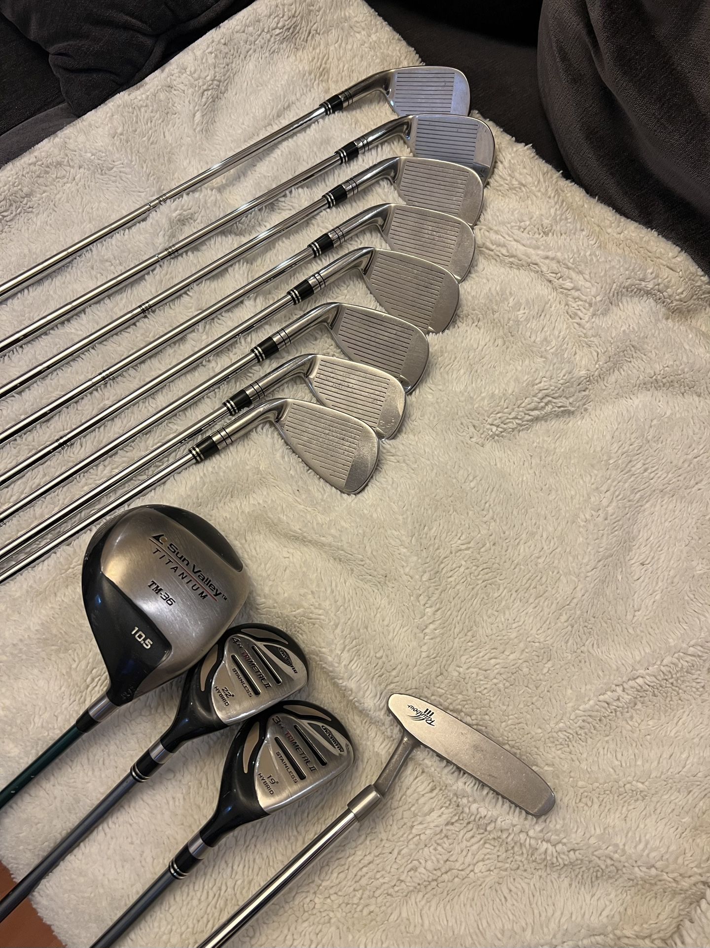 Complete Golf Club Set Orlimar Trimetal 2 Irons, Driver, Hybrids, Putter