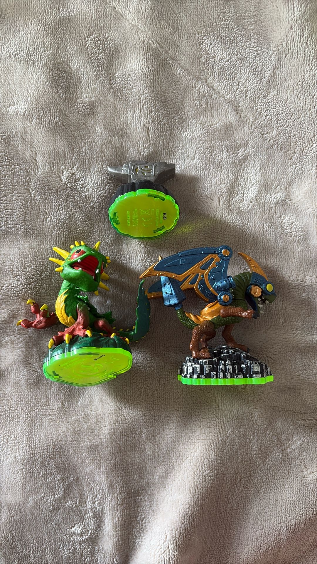 Skylanders Spyro’s Adventure: Camo, Drobot & Anvil Rain