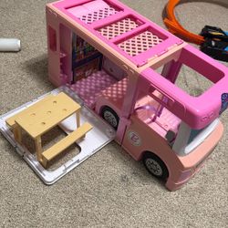 Barbie Camper 