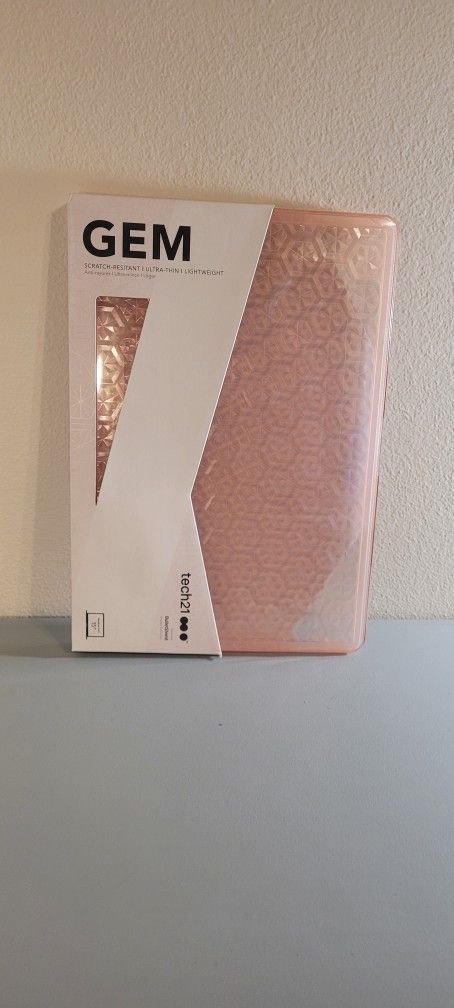 Tech21 Gem Pink Mac Book Case For 15" MacBook Pro