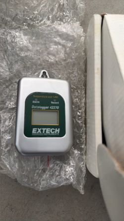 Temperature and RH datalogger