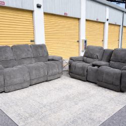 La-Z-Boy Greyson Power Reclining Set (Sofa + Console Loveseat) 