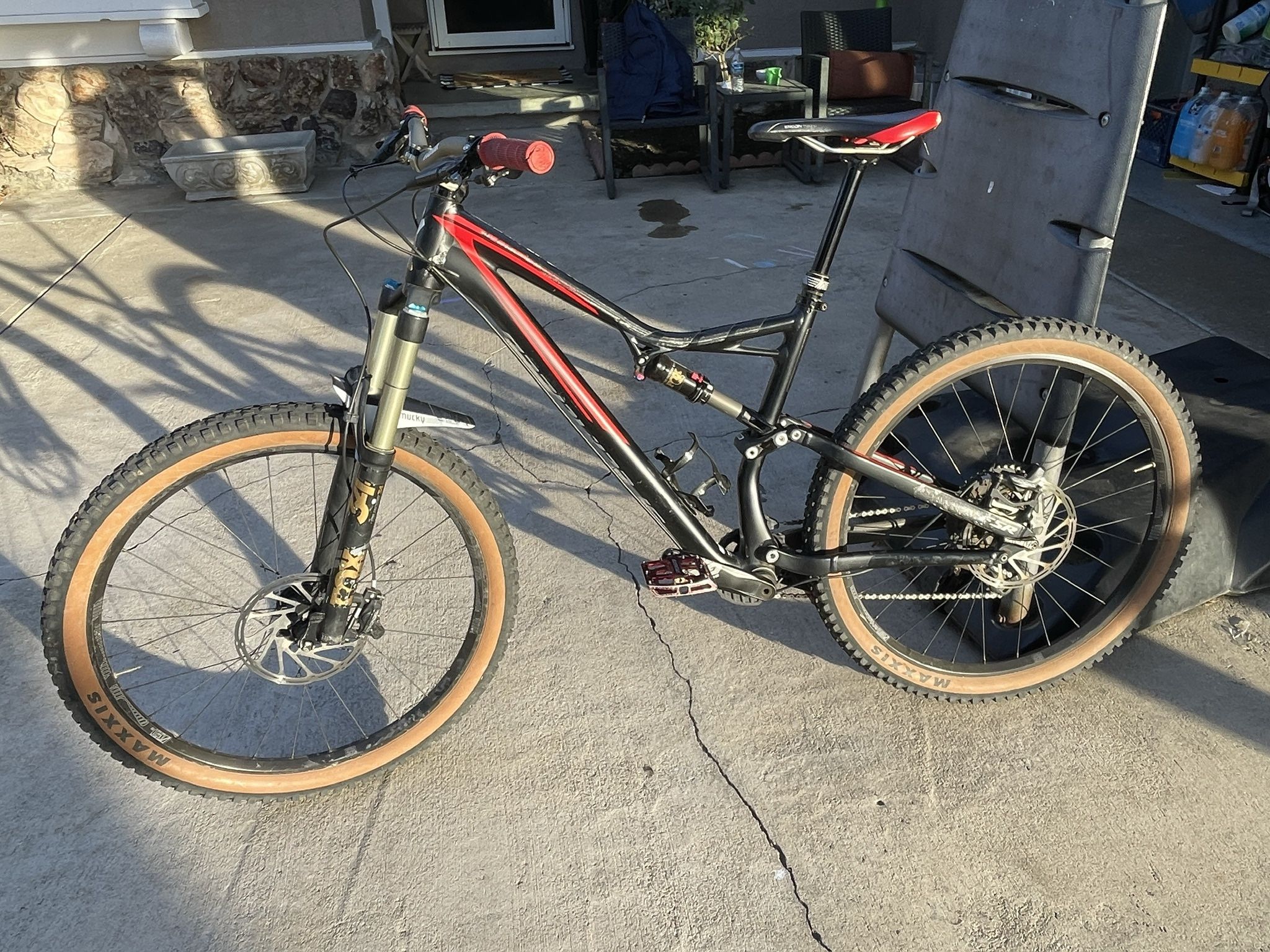 Specialized Stumpjumper Mountain bike