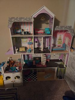 Dollhouse