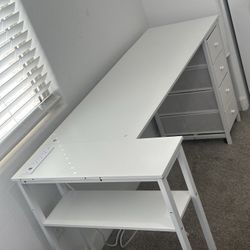 desk