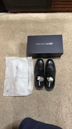 Men’s dress shoes