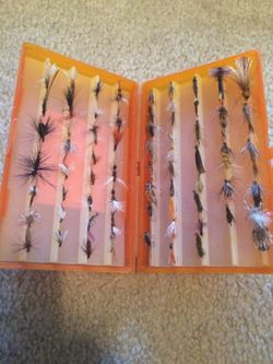 Box of Handmade Fly Fishing Flies (66ct)