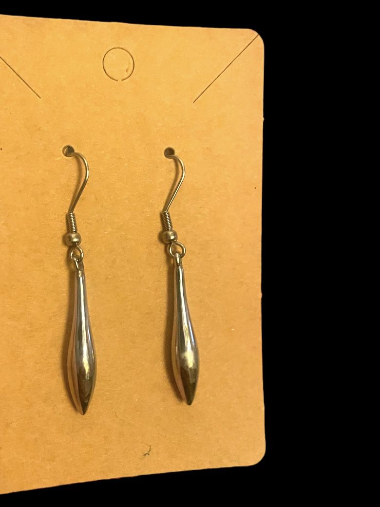 Womens Jewelry - Silver Tone Minimalist Abstract Waterdrop Earrings 