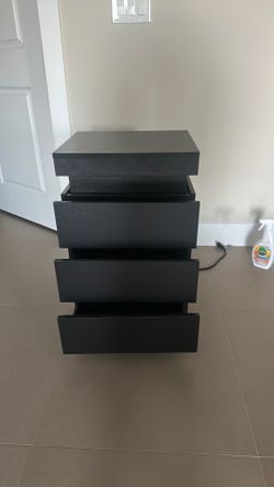 Night stand