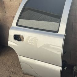 2005 Denali Rear Passenger Door