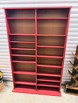 Large Adjustable Bookshelf / Media Storage Bookcase – 71” Tall x 44” Wide