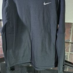 Nike Nike Running Therma-Fit Long Sleeve – Size M