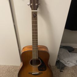 Yamaha Guitar 