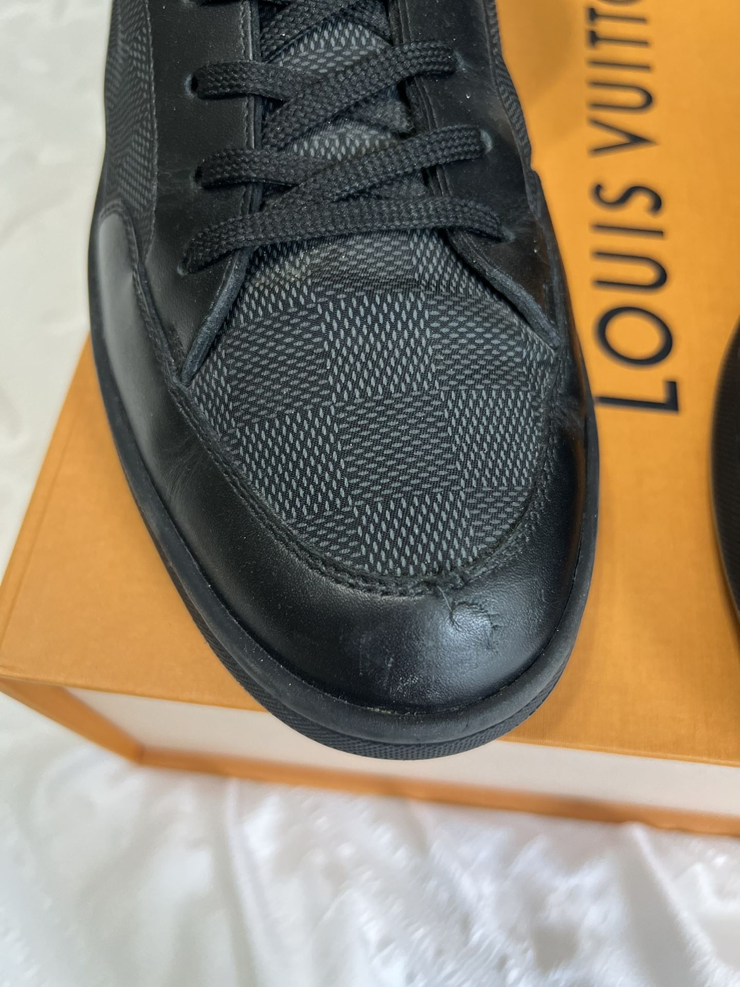 Sz 9 Louis Vuitton Mens Sneaker Match-Up Bicolor Sneakers 8.5/10 for Sale  in Revere, MA - OfferUp