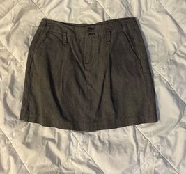 Gray Woman’s Skirt