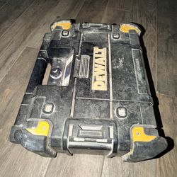 Dewalt Speaker