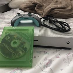 Xbox One S With Minecraft 
