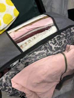 Women’s Sweaters