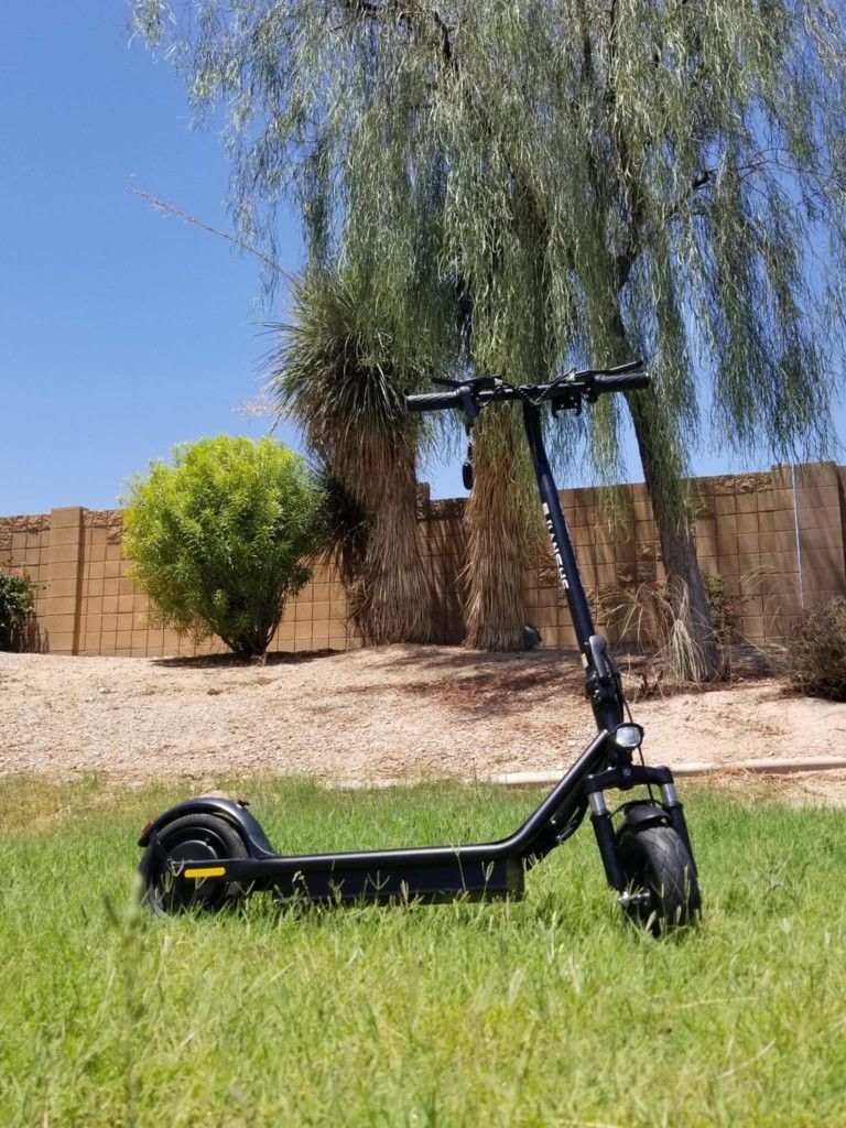 FAST 28MPH E-SCOOTER (New) 