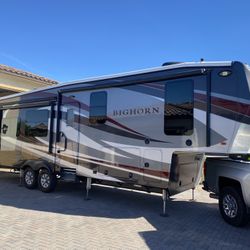 Bighorn 3270 5th Wheel