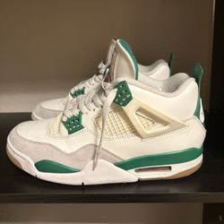 Jordan 4 Nike SB Pine Green 