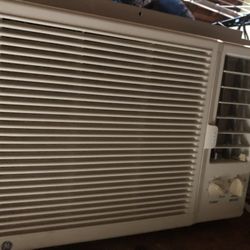 GE Air Conditioner 