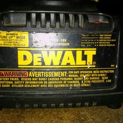 Dewalt battery charger