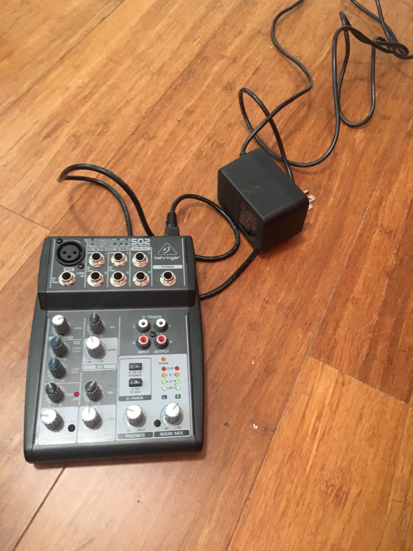 Mixer BERINGER