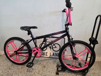 🔥🚲🔥Mongoose FLING MAG  Freestyle BMX Bike, 20" Mag wheels, 2 rear Freestyle Pegs, ages 6 and up, Black, girls🔥🚲🔥