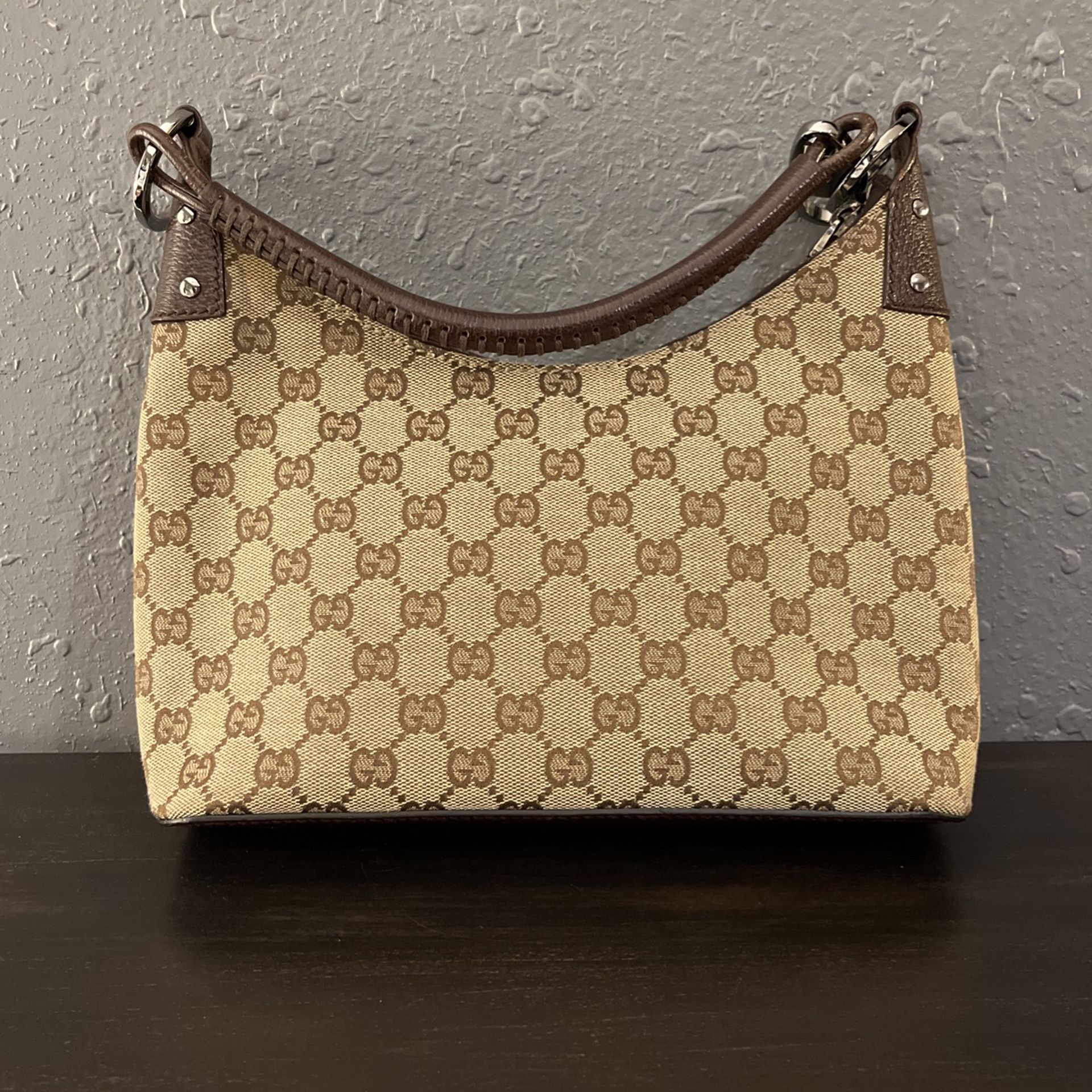 Gucci Hobo Cloth Handbag Brown