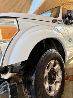 2011 - 2016 ford f250 driver side fender