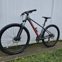 Trek Marlin Mountain Bike 