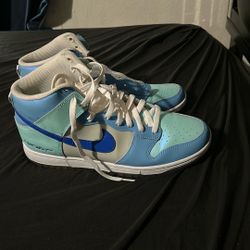 Nike Dunk High 